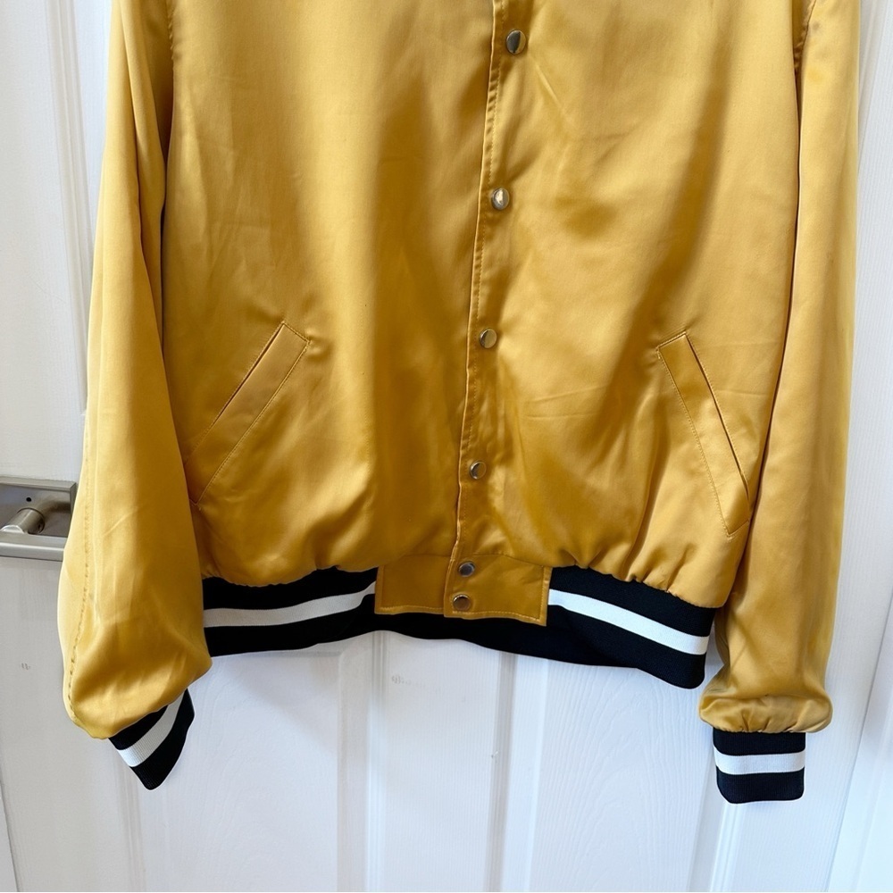 NEW WEIV Snap Button Satin Varsity Bomber Jacket Gold Black Size L - Picture 7 of 14